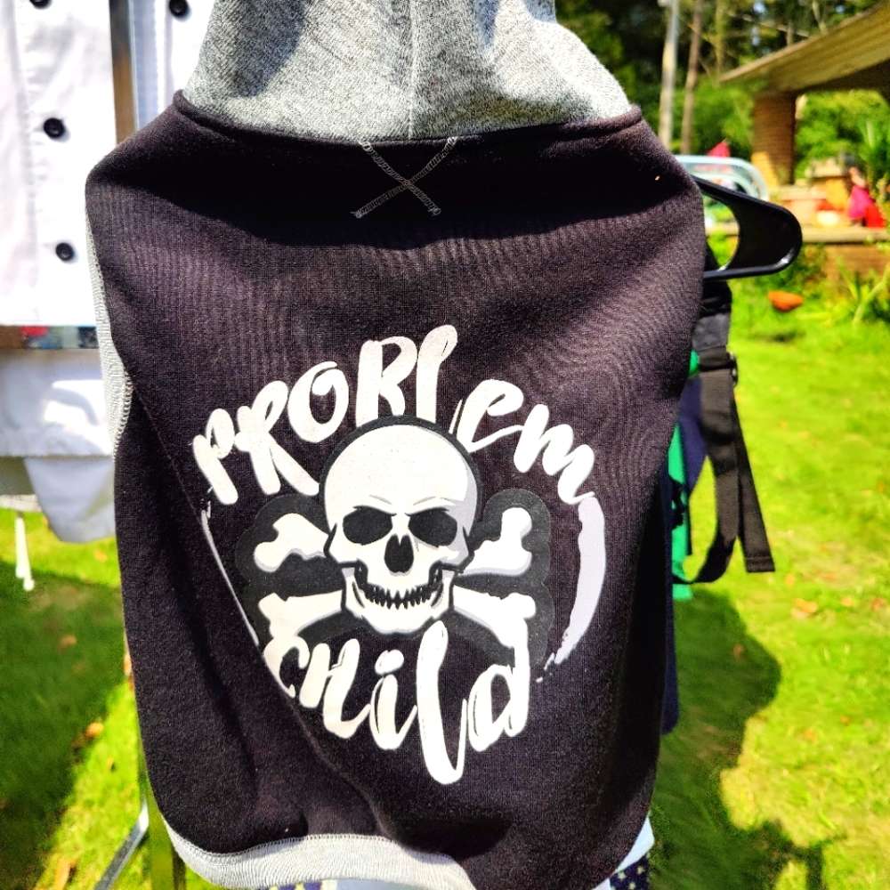 Canine hoodie Size Large